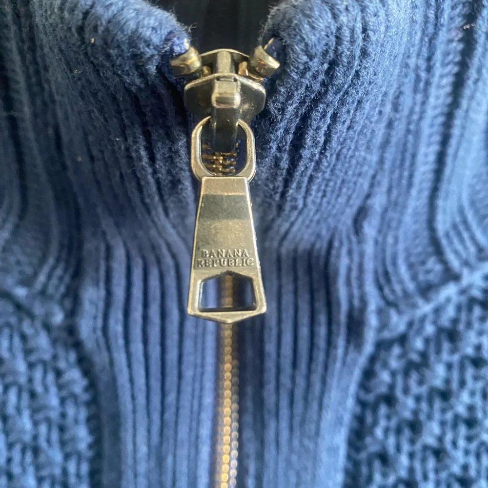 Banana Republic elegant navy